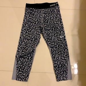 Nike Pro leggings